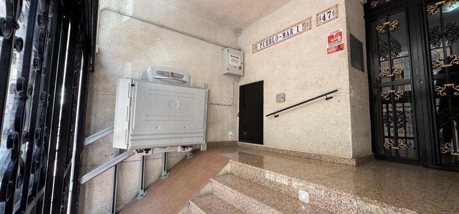 Torrevieja, Alicante, 2 Bedrooms Bedrooms, ,1 BathroomBathrooms,Apartment,Resale,0,75632236293641904