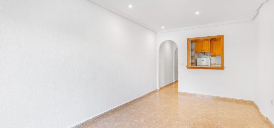 Torrevieja, Alicante, 2 Bedrooms Bedrooms, ,1 BathroomBathrooms,Apartment,Resale,0,75632237301486240