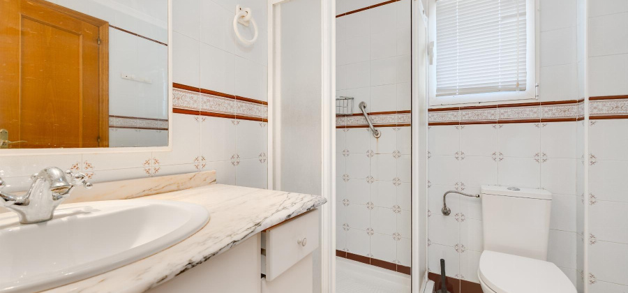 Torrevieja, Alicante, 3 Bedrooms Bedrooms, ,2 BathroomsBathrooms,Apartment,Resale,0,75632247066678160