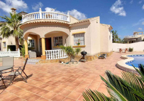 Guardamar del Segura, Alicante, 3 Bedrooms Bedrooms, ,2 BathroomsBathrooms,Villa,Resale,0,75632274939224976