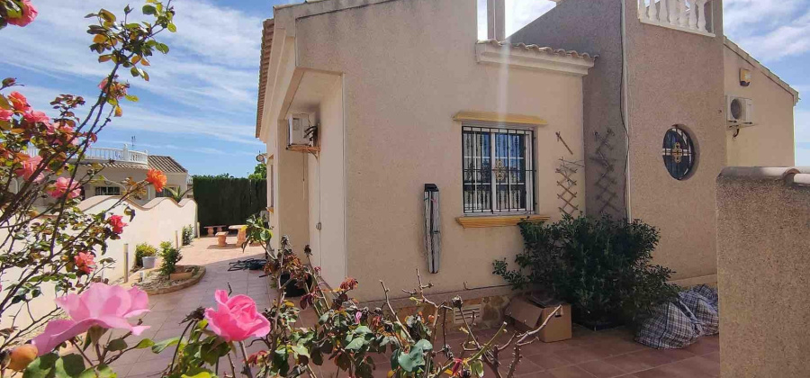 Guardamar del Segura, Alicante, 3 Bedrooms Bedrooms, ,2 BathroomsBathrooms,Villa,Resale,0,75632274939224976