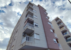 Torrevieja, Alicante, 2 Bedrooms Bedrooms, ,1 BathroomBathrooms,Apartment,Resale,0,75632276094432928