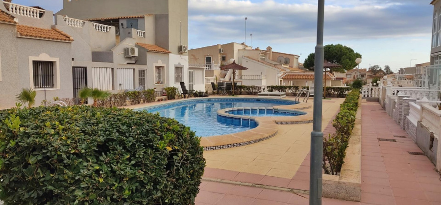 Orihuela Costa, Alicante, 2 Bedrooms Bedrooms, ,1 BathroomBathrooms,Townhouse,Resale,0,75632281681107632