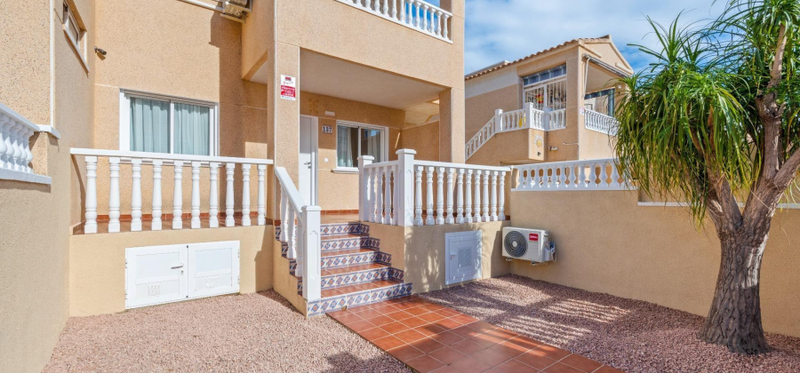 Orihuela Costa, Alicante, 2 Bedrooms Bedrooms, ,1 BathroomBathrooms,Bungalow,Resale,0,75632284969886400