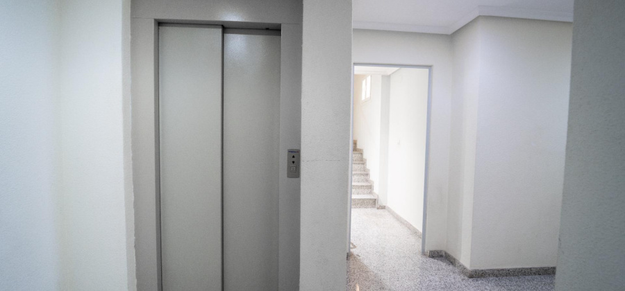 Torrevieja, Alicante, 2 Bedrooms Bedrooms, ,1 BathroomBathrooms,Apartment,Resale,0,75632301341959744