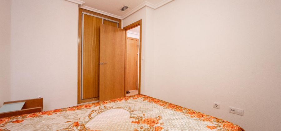 Torrevieja, Alicante, 2 Bedrooms Bedrooms, ,1 BathroomBathrooms,Apartment,Resale,0,75632301341959744