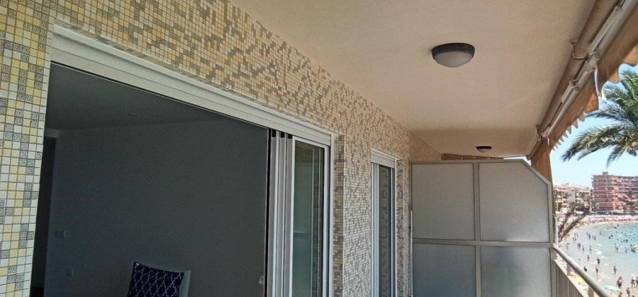 Torrevieja, Alicante, 4 Bedrooms Bedrooms, ,2 BathroomsBathrooms,Apartment,Resale,0,75632366556257152
