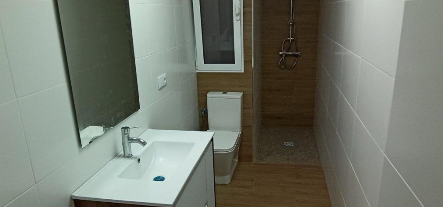 Torrevieja, Alicante, 4 Bedrooms Bedrooms, ,2 BathroomsBathrooms,Apartment,Resale,0,75632366556257152