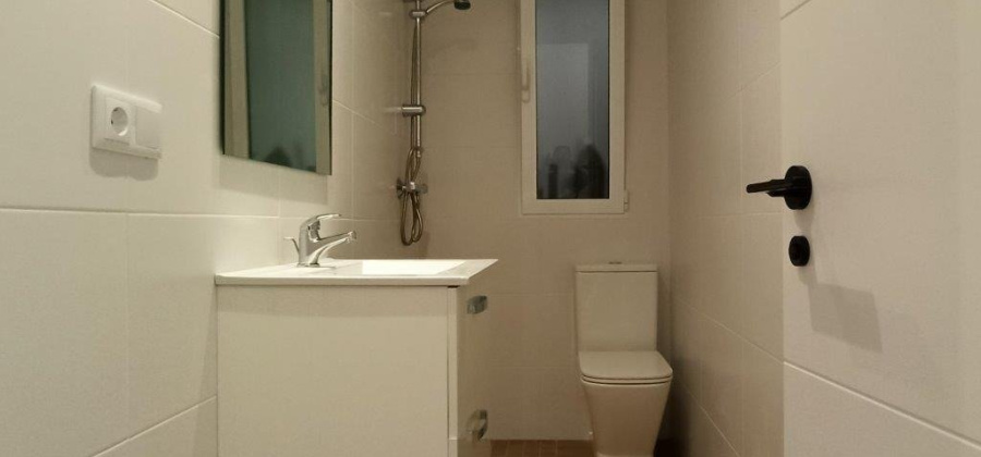 Torrevieja, Alicante, 4 Bedrooms Bedrooms, ,2 BathroomsBathrooms,Apartment,Resale,0,75632366556257152