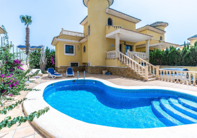 Orihuela Costa, Alicante, 3 Bedrooms Bedrooms, ,2 BathroomsBathrooms,Villa,Resale,0,75632447888868960