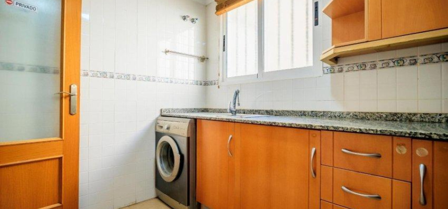 Torrevieja, Alicante, 3 Bedrooms Bedrooms, ,2 BathroomsBathrooms,Apartment,Resale,0,75632452371778464