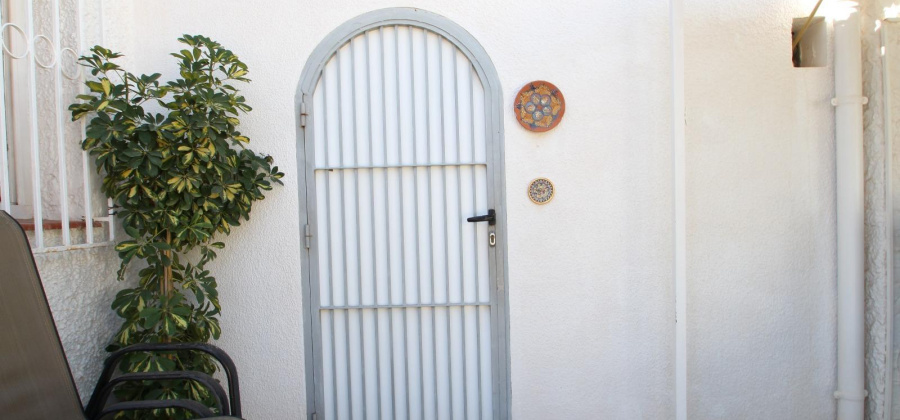 Torrevieja, Alicante, 2 Bedrooms Bedrooms, ,1 BathroomBathrooms,Villa,Resale,0,75632490323531952
