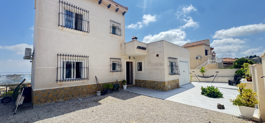 San Miguel de Salinas, Alicante, 5 Bedrooms Bedrooms, ,3 BathroomsBathrooms,Villa,Resale,0,103186105602598560