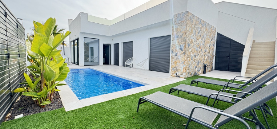 Pilar de la Horadada, Alicante, 3 Bedrooms Bedrooms, ,2 BathroomsBathrooms,Villa,Resale,0,103186177564258880