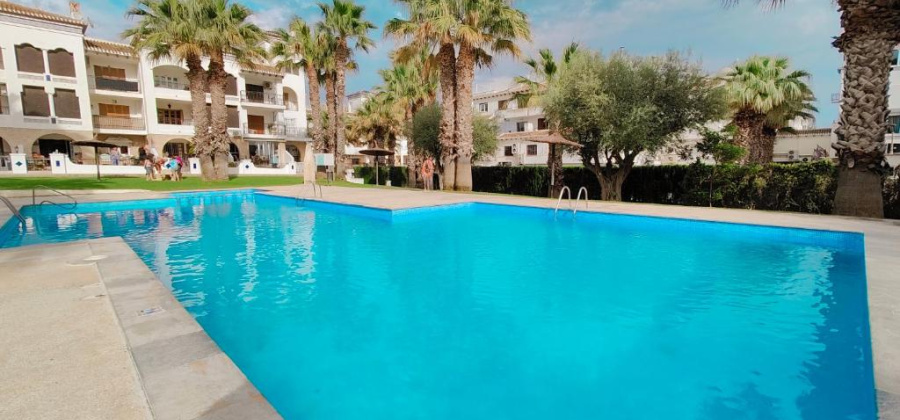 Villamartin, Alicante, 2 Bedrooms Bedrooms, ,1 BathroomBathrooms,Apartment,Resale,0,103186211043178656