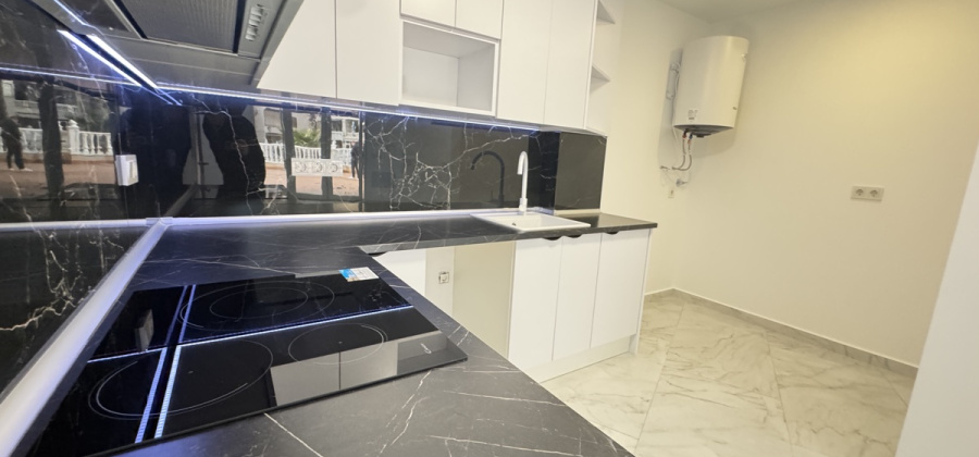 Torrevieja, Alicante, 2 Bedrooms Bedrooms, ,2 BathroomsBathrooms,Apartment,Resale,0,103186216217971536