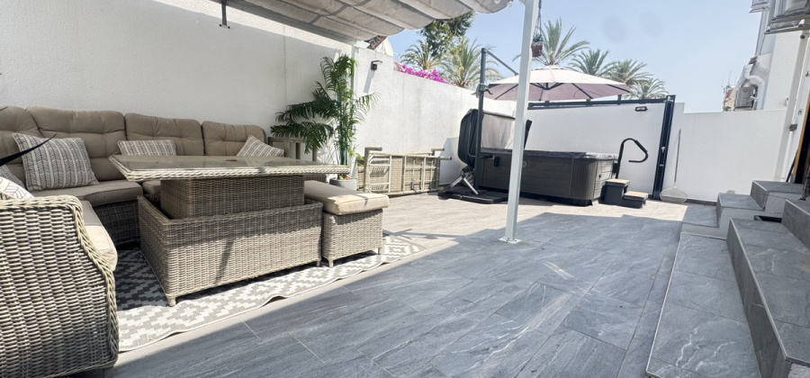 Villamartin, Alicante, 3 Bedrooms Bedrooms, ,3 BathroomsBathrooms,Villa,Resale,0,103186638126155360