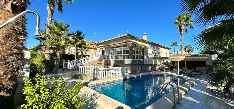 Orihuela, Alicante, 6 Bedrooms Bedrooms, ,4 BathroomsBathrooms,Villa,Resale,0,103536146869016912