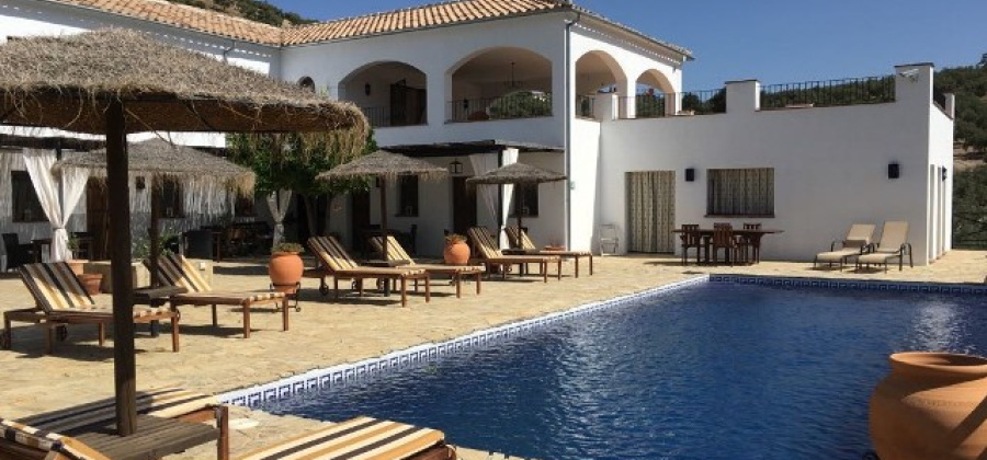 Iznajar, CÃ³rdoba, 9 Bedrooms Bedrooms, ,7 BathroomsBathrooms,Commercial Unit,Resale,0,103536644285235872