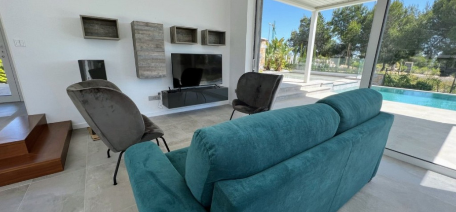 Dehesa De Campoamor, Alicante, 3 Bedrooms Bedrooms, ,2 BathroomsBathrooms,Villa,Resale,0,202005219968660864