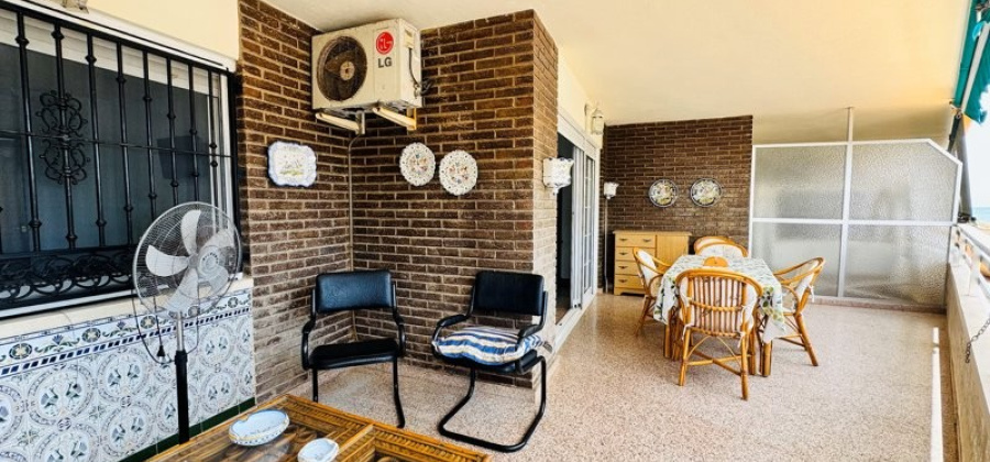 La Mata, Alicante, 3 Bedrooms Bedrooms, ,1 BathroomBathrooms,Apartment,Resale,0,291685147760052864