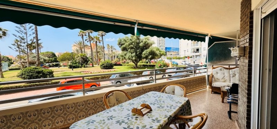 La Mata, Alicante, 3 Bedrooms Bedrooms, ,1 BathroomBathrooms,Apartment,Resale,0,291685147760052864
