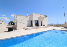 San Miguel de Salinas, Alicante, 3 Bedrooms Bedrooms, ,2 BathroomsBathrooms,Villa,Resale,0,20992470187987652