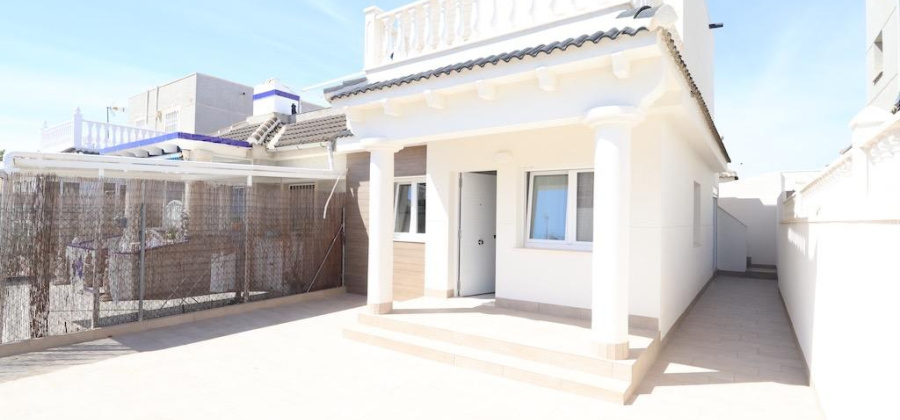 Torrevieja, Alicante, 3 Bedrooms Bedrooms, ,2 BathroomsBathrooms,Townhouse,Resale,0,20992488422582392
