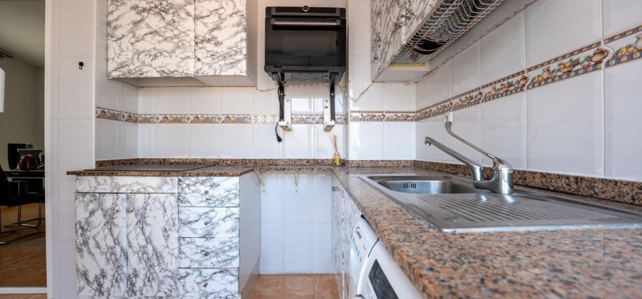 Torrevieja, Alicante, 2 Bedrooms Bedrooms, ,1 BathroomBathrooms,Apartment,Resale,0,75632138112297648