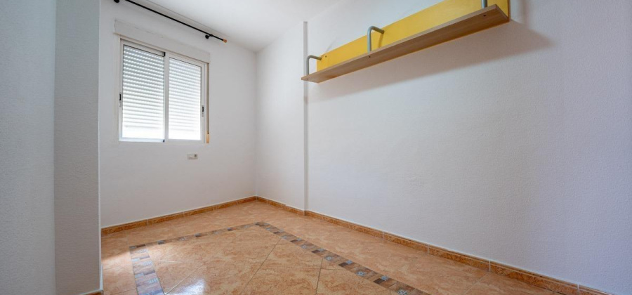 Torrevieja, Alicante, 2 Bedrooms Bedrooms, ,1 BathroomBathrooms,Apartment,Resale,0,75632138112297648