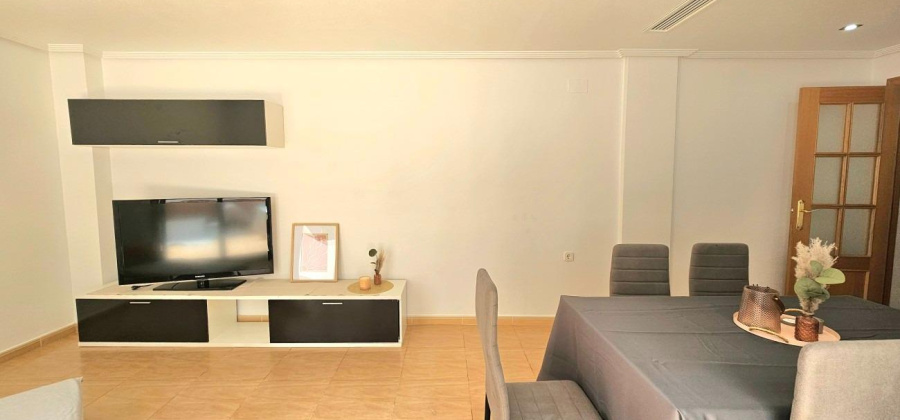 Torrevieja, Alicante, 3 Bedrooms Bedrooms, ,2 BathroomsBathrooms,Villa,Resale,0,75632241630165392