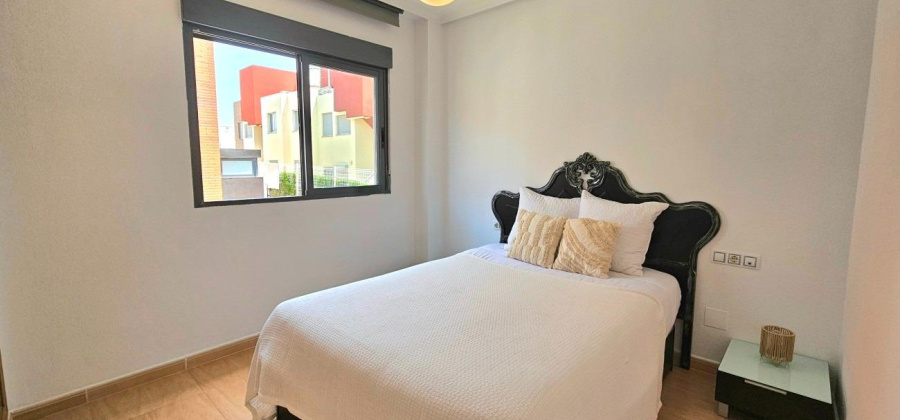 Torrevieja, Alicante, 3 Bedrooms Bedrooms, ,2 BathroomsBathrooms,Villa,Resale,0,75632241630165392