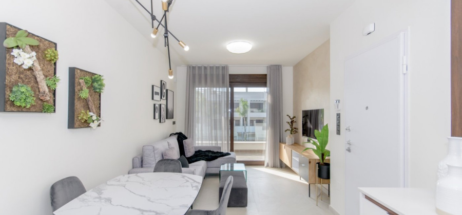 Torrevieja, Alicante, 3 Bedrooms Bedrooms, ,2 BathroomsBathrooms,Bungalow,New,0,209559159508830816