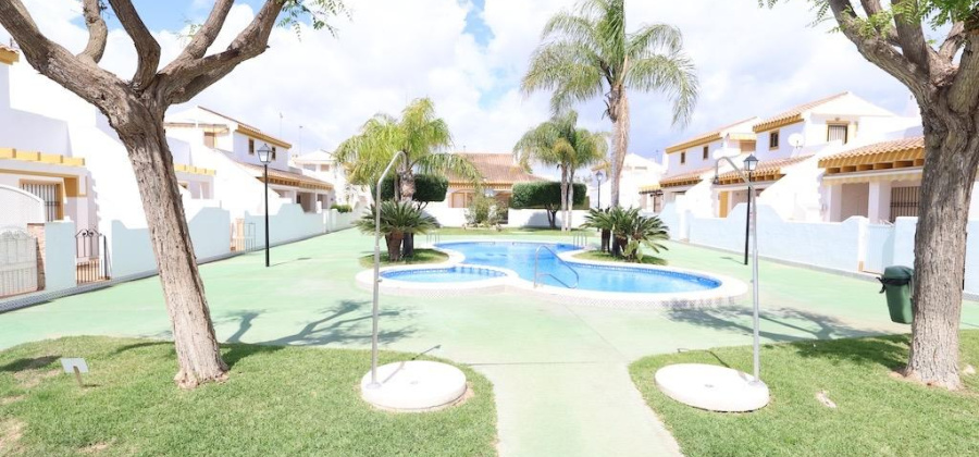 Pilar de la Horadada, Alicante, 2 Bedrooms Bedrooms, ,2 BathroomsBathrooms,Townhouse,Resale,0,209924100404668256
