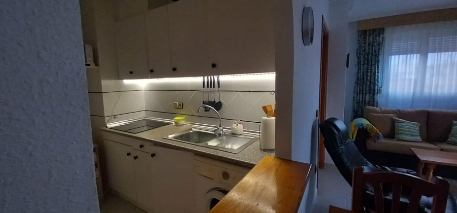 Torrevieja, Alicante, 2 Bedrooms Bedrooms, ,1 BathroomBathrooms,Apartment,Resale,0,75632164105538464