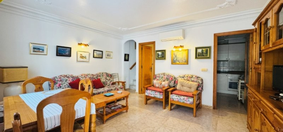 La Mata, Alicante, 3 Bedrooms Bedrooms, ,2 BathroomsBathrooms,Townhouse,Resale,0,291685172950377600