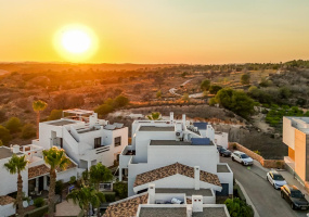 Orihuela Costa, Alicante, 2 Bedrooms Bedrooms, ,1 BathroomBathrooms,Apartment,Resale,0,328216238642579840