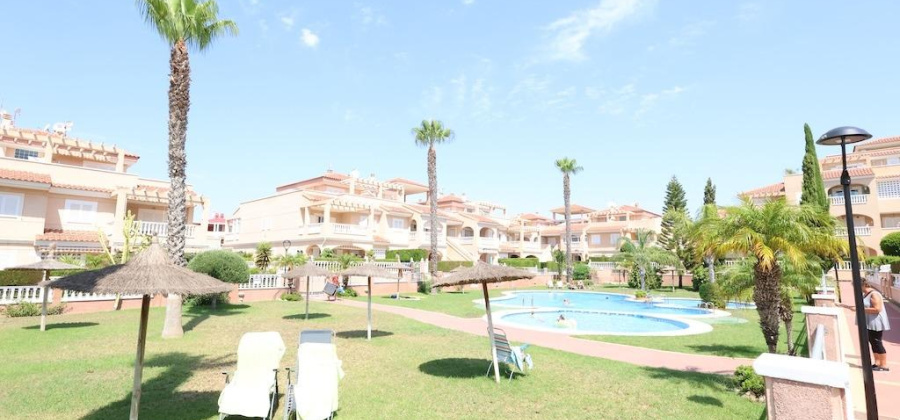 Orihuela Costa, Alicante, 2 Bedrooms Bedrooms, ,2 BathroomsBathrooms,Bungalow,Resale,0,209924233024051008