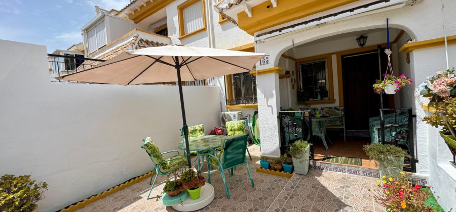 Torrevieja, Alicante, 3 Bedrooms Bedrooms, ,2 BathroomsBathrooms,Townhouse,Resale,0,209924139947705280