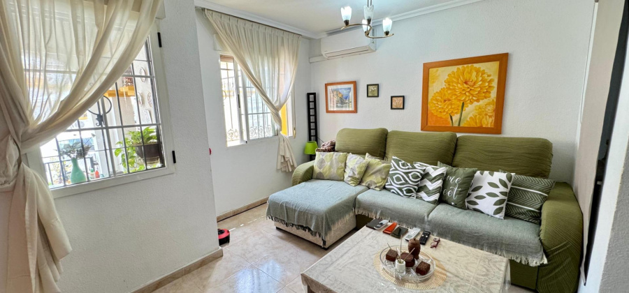 Torrevieja, Alicante, 3 Bedrooms Bedrooms, ,2 BathroomsBathrooms,Townhouse,Resale,0,209924139947705280