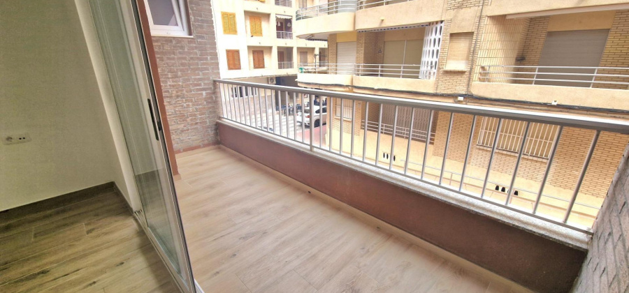 Torrevieja, Alicante, 3 Bedrooms Bedrooms, ,2 BathroomsBathrooms,Apartment,Resale,0,75632137444449216