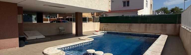 Torrevieja, Alicante, 2 Bedrooms Bedrooms, ,1 BathroomBathrooms,Apartment,Resale,0,75632173030791104