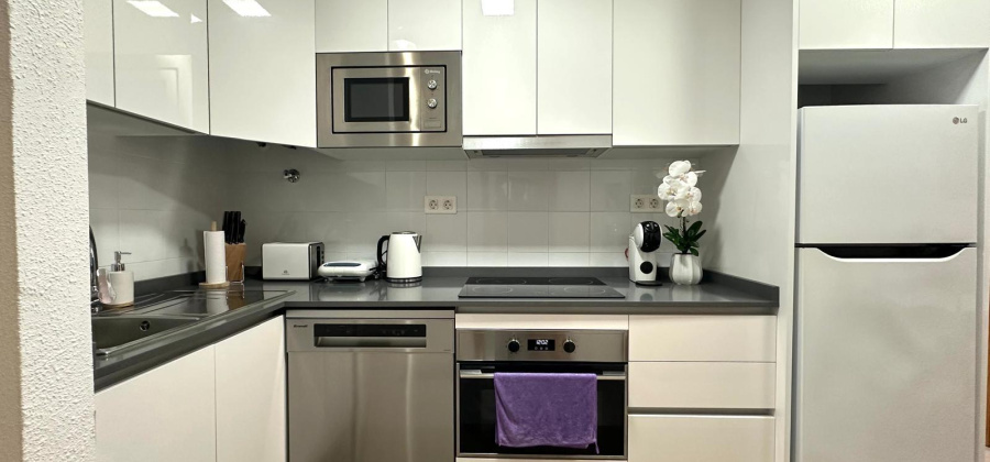 Torrevieja, Alicante, 2 Bedrooms Bedrooms, ,1 BathroomBathrooms,Apartment,Resale,0,75632301794096832