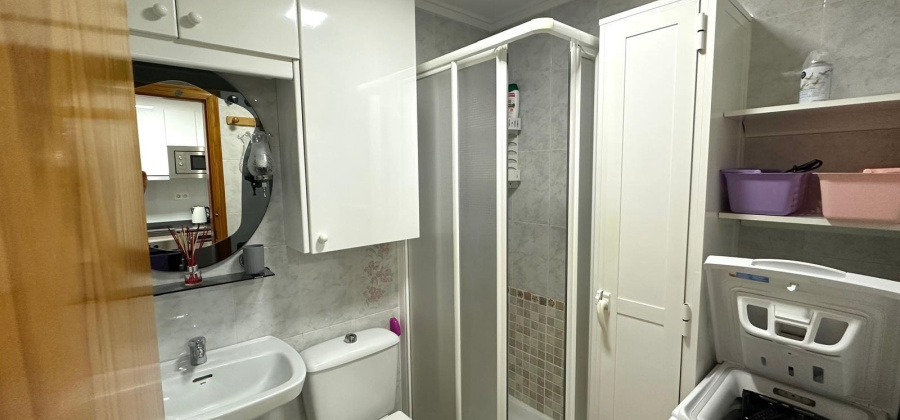 Torrevieja, Alicante, 2 Bedrooms Bedrooms, ,1 BathroomBathrooms,Apartment,Resale,0,75632301794096832