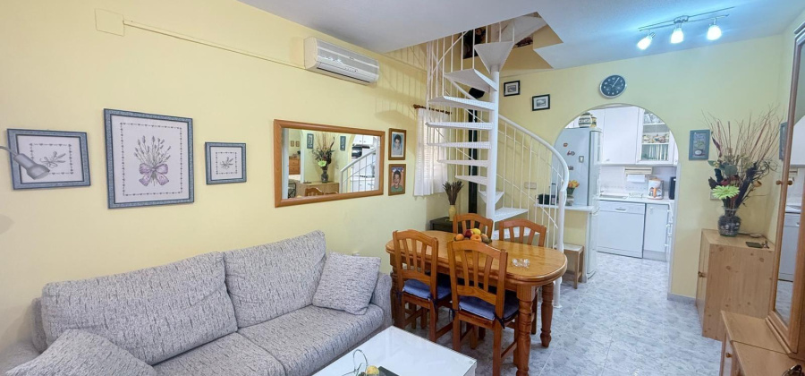 Orihuela Costa, Alicante, 3 Bedrooms Bedrooms, ,1 BathroomBathrooms,Bungalow,Resale,0,75632382363261056