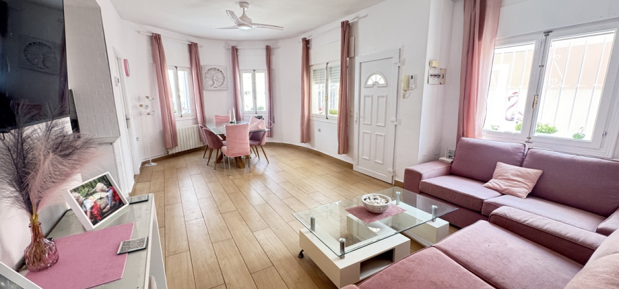 La Florida, Alicante, 5 Bedrooms Bedrooms, ,2 BathroomsBathrooms,Villa,Resale,0,103186206823213664