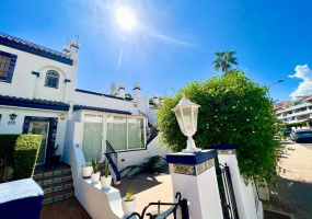 Orihuela Costa, Alicante, 3 Bedrooms Bedrooms, ,2 BathroomsBathrooms,Townhouse,Resale,0,75632103183371168