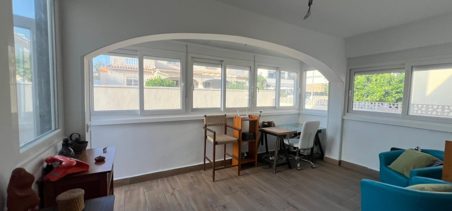 Torrevieja, Alicante, 2 Bedrooms Bedrooms, ,1 BathroomBathrooms,Villa,Resale,0,75632619942541936