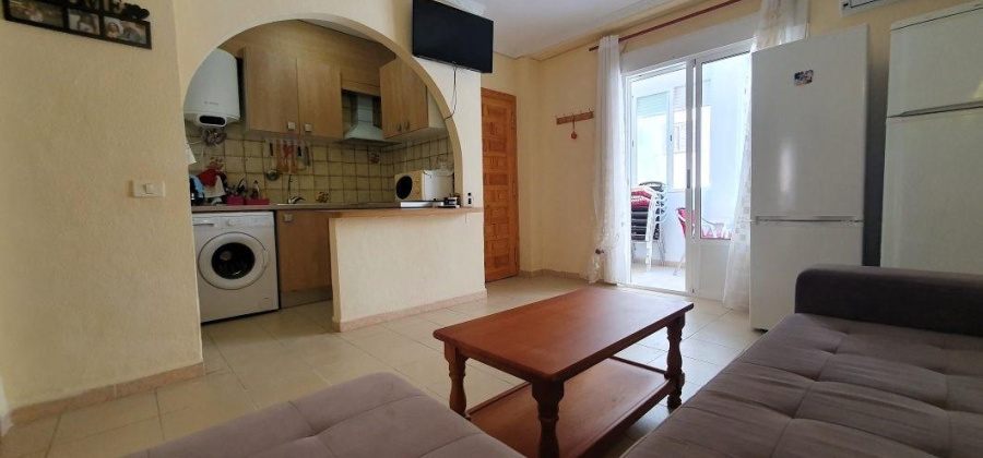 Torrevieja, Alicante, 2 Bedrooms Bedrooms, ,1 BathroomBathrooms,Apartment,Resale,0,75632644381559408