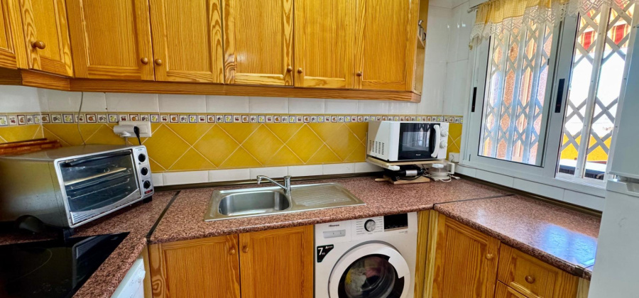 Torrevieja, Alicante, 2 Bedrooms Bedrooms, ,1 BathroomBathrooms,Apartment,Resale,0,209924640910731456